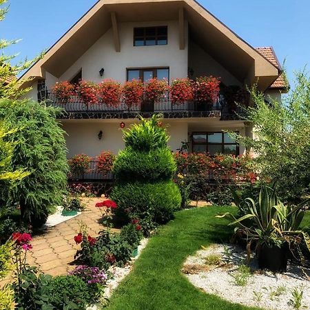 Casa Mona Villa Gran Varadino Esterno foto