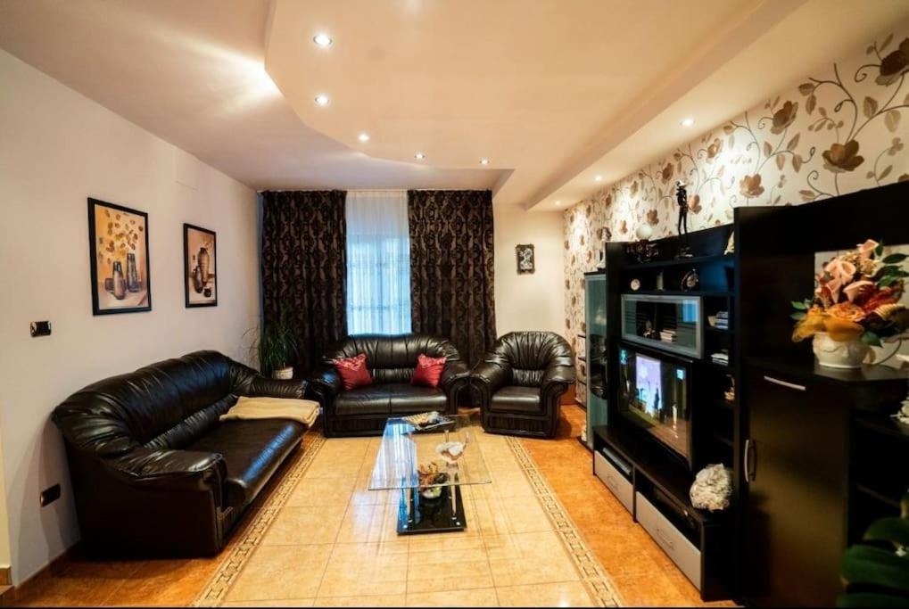 Casa Mona Villa Gran Varadino Esterno foto